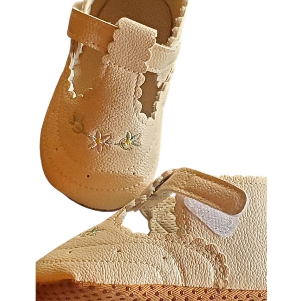 Hazel & Bo Azalea Toddler Girl Soft Shoes Peach Size 3
